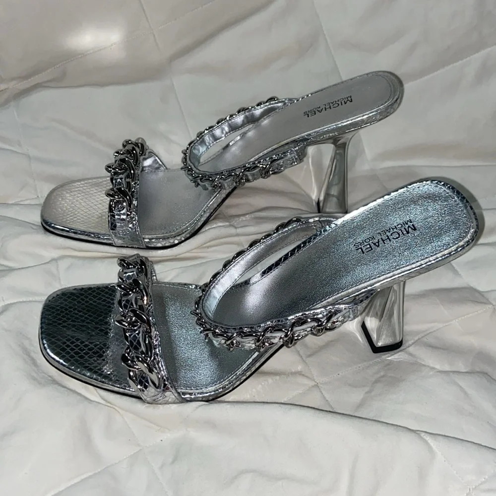 New MICHAEL KORS Clara Embellished Leather Sandals